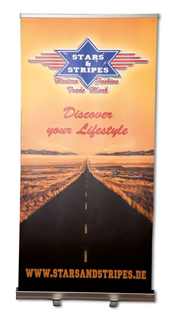 ROLL UP DISPLAY